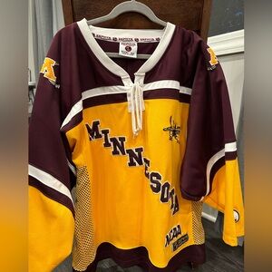 Minnesota Gophers Hockey Jersey